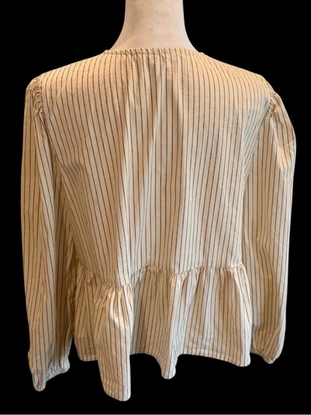 Miou Muse Cream Pinstripe Tie-Front Woven Blouse Top Bubble Long Sleeve Size M - Picture 4 of 10